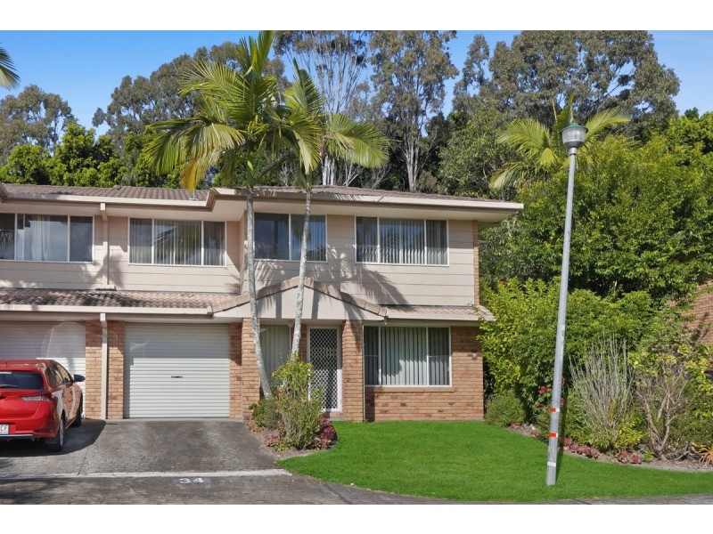 34/97 Edmund Rice Drive, Southport QLD 4215