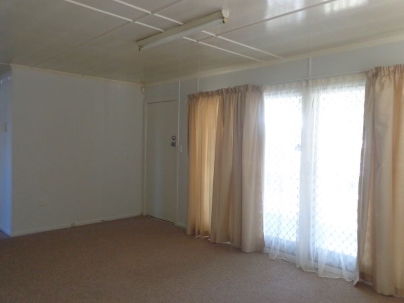 67 Worendo Street, Southport QLD 4215