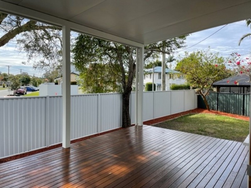 1/60 Walton Street, Southport QLD 4215