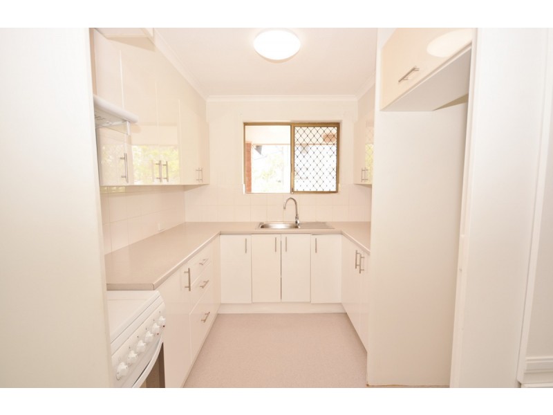 23/164 High Street, Southport QLD 4215