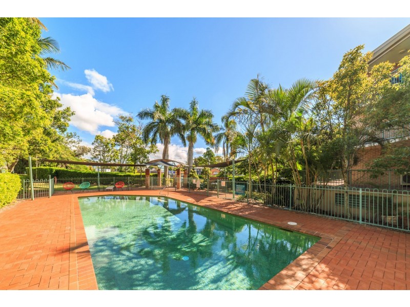 18/45 Pohlman Street, Southport QLD 4215