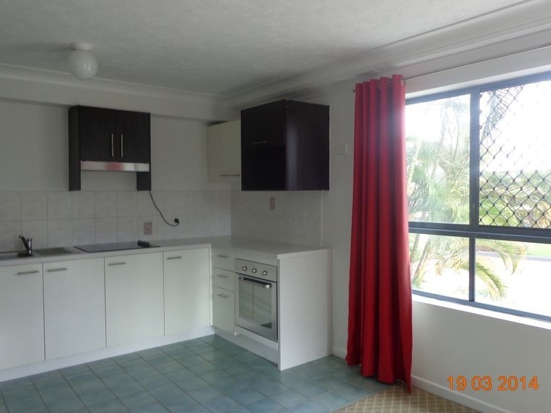 5/3650 Main Beach Parade, Main Beach QLD 4217