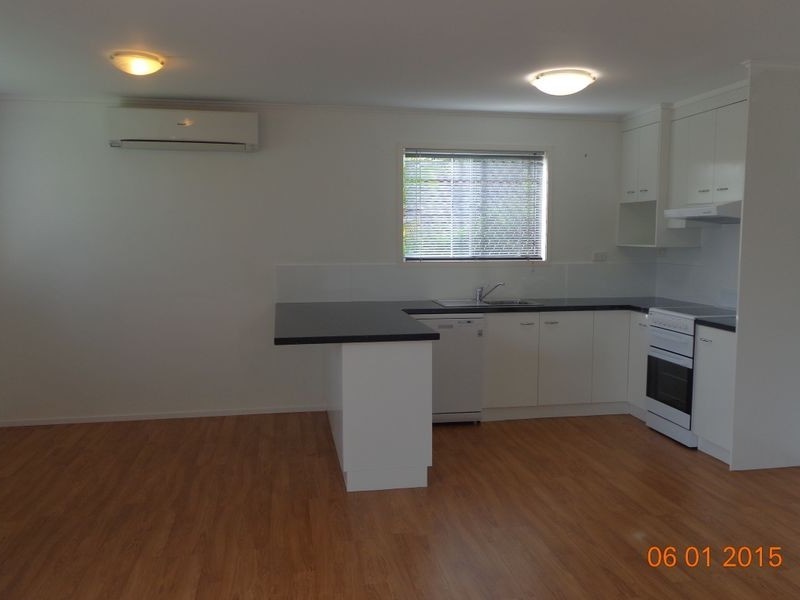 6 Sungold Avenue, Southport QLD 4215