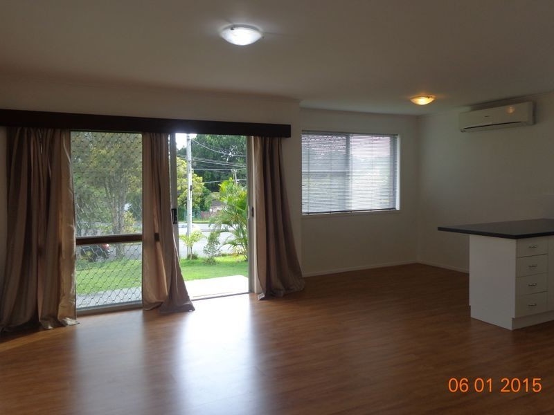 6 Sungold Avenue, Southport QLD 4215