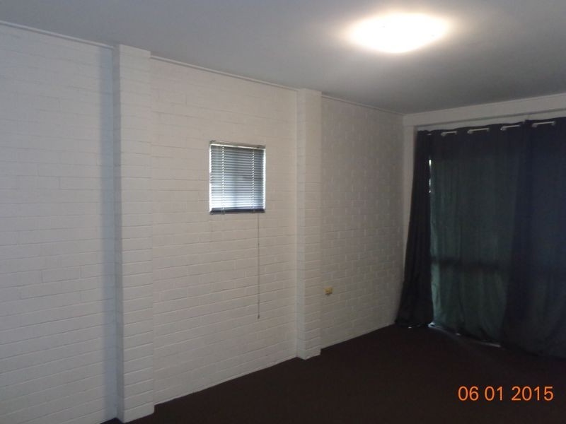 6 Sungold Avenue, Southport QLD 4215