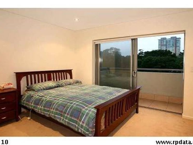 5/29 Bauer Street, Southport QLD 4215