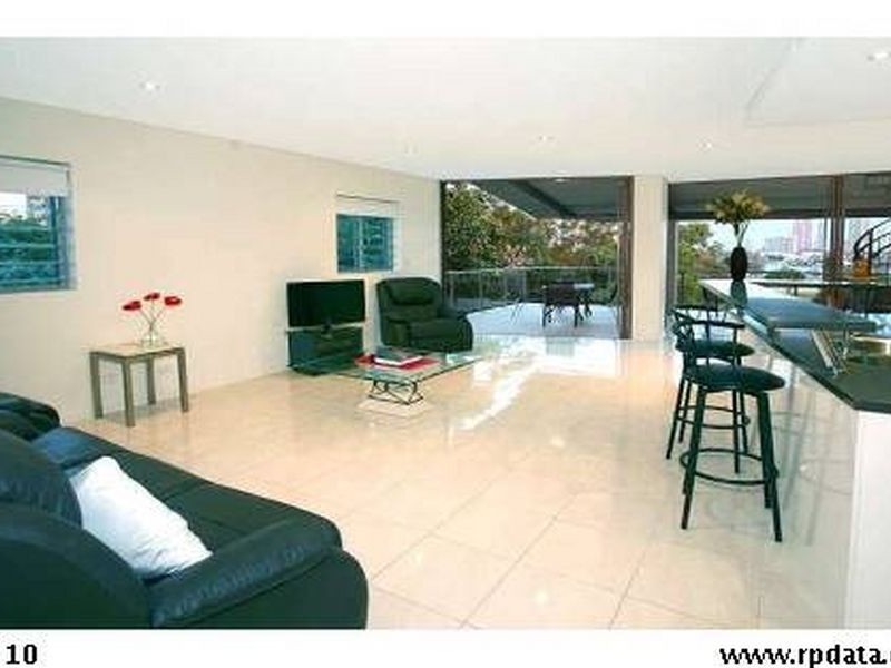 5/29 Bauer Street, Southport QLD 4215