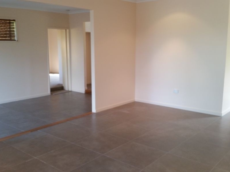 4 Martin Place, Ashmore QLD 4214