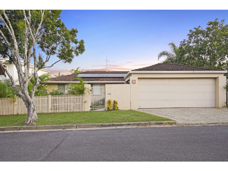 34 Alma Street, Southport QLD 4215