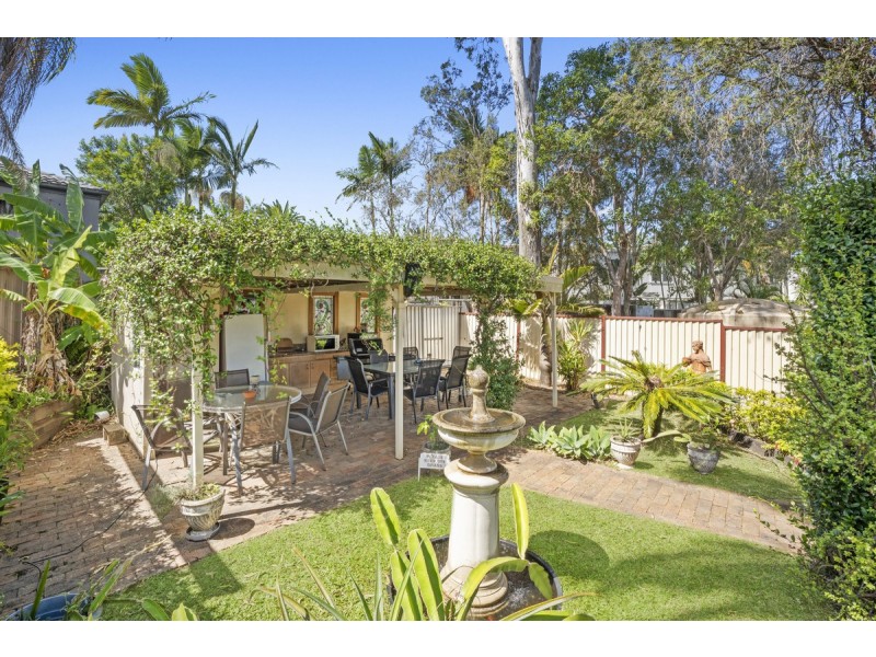 120 Benowa Road, Southport QLD 4215