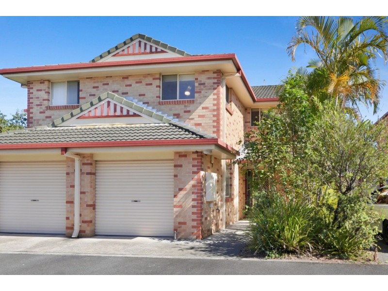 7/2 Brown Street, Labrador QLD 4215