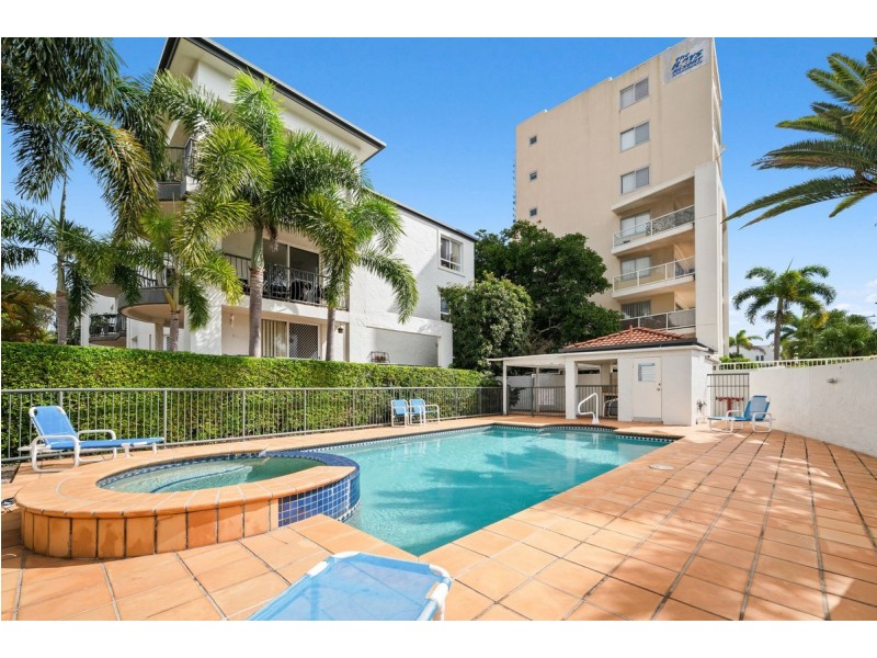 21/3 Norman Street, Southport QLD 4215