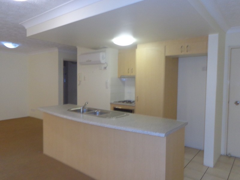 21/3 Norman Street, Southport QLD 4215