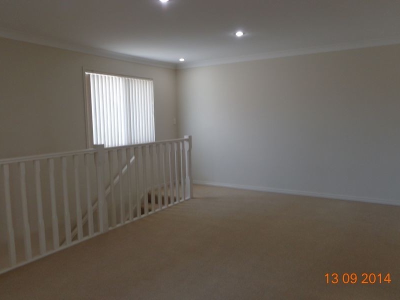 2/25 Riverwood Drive, Ashmore QLD 4214