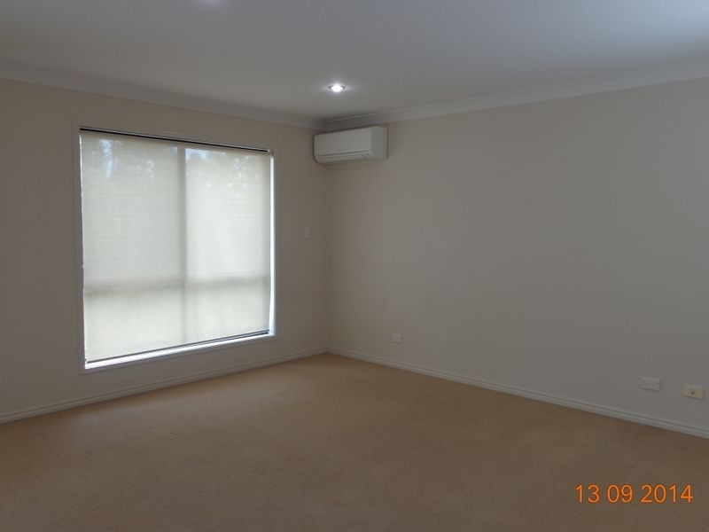 2/25 Riverwood Drive, Ashmore QLD 4214