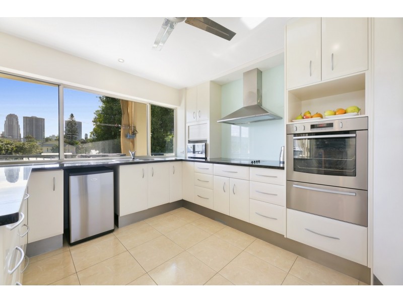 2/55 Palm Avenue, Surfers Paradise QLD 4217