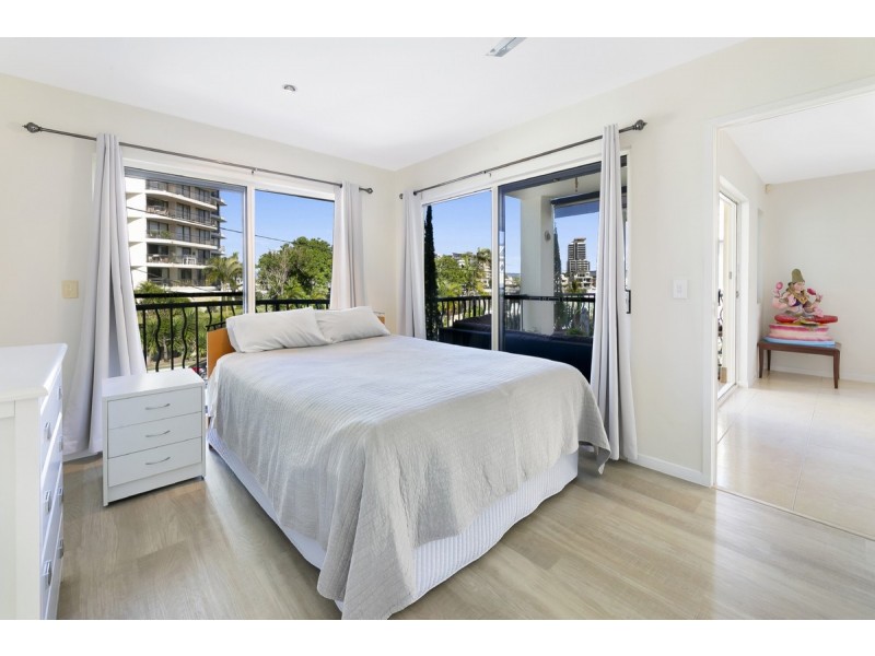 2/55 Palm Avenue, Surfers Paradise QLD 4217