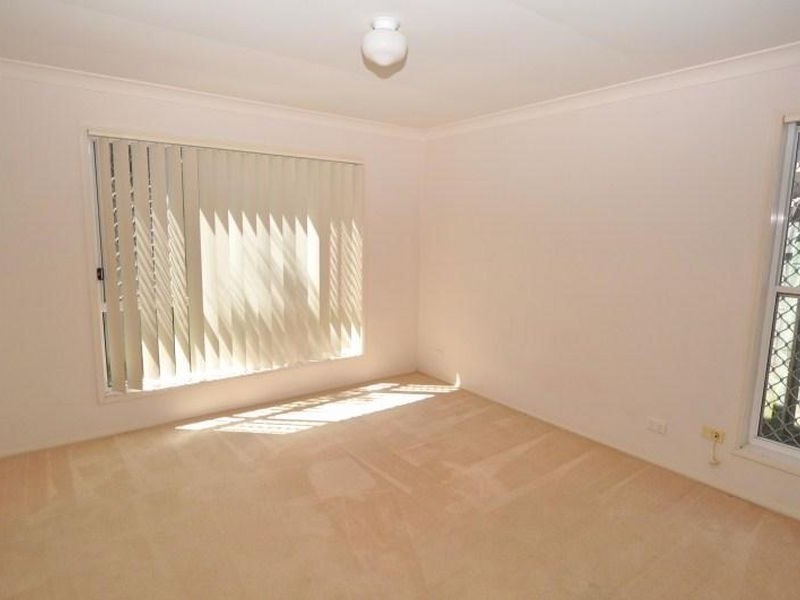 12 Oxbridge Chase, Arundel QLD 4214