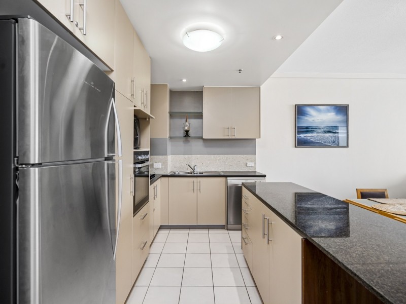 802/360 Marine Parade, Labrador QLD 4215