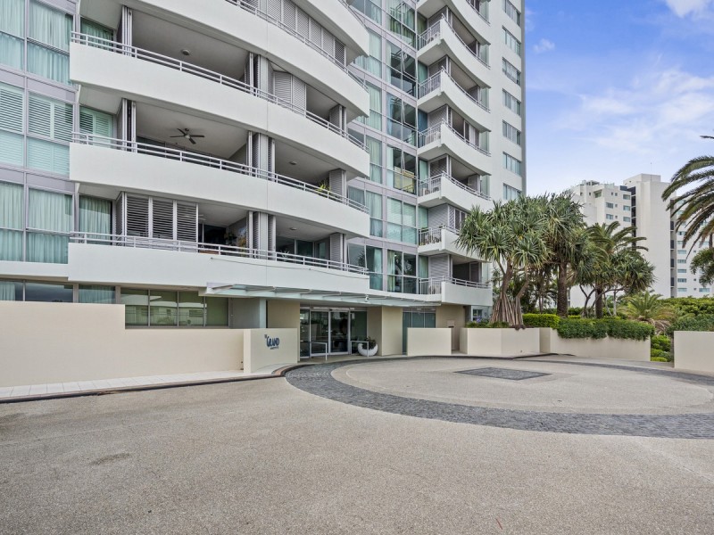 802/360 Marine Parade, Labrador QLD 4215