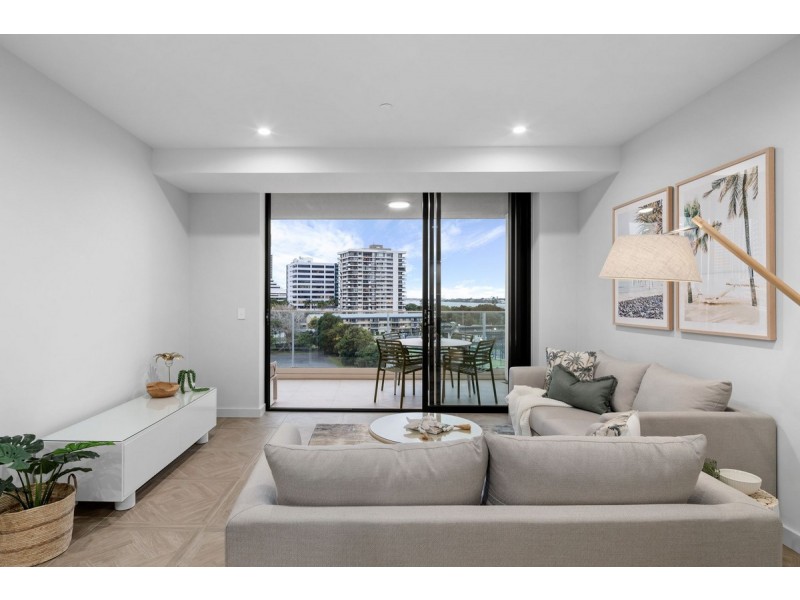 304/24 Queen Street, Southport QLD 4215