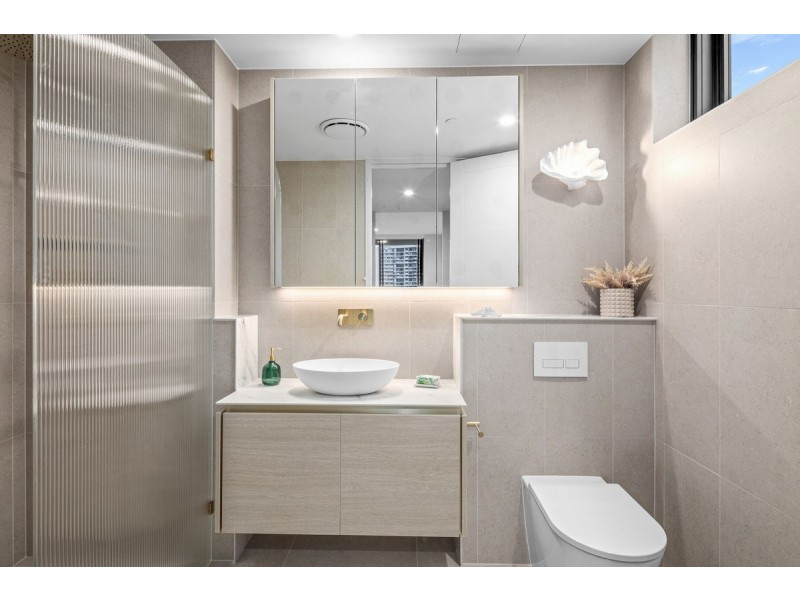 401/24 Queen Street, Southport QLD 4215