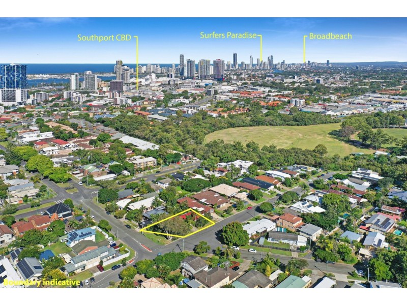 1 & 2/60 Walton Street, Southport QLD 4215