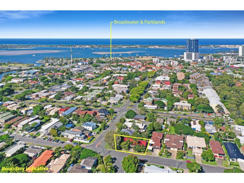 1 & 2/60 Walton Street, Southport QLD 4215