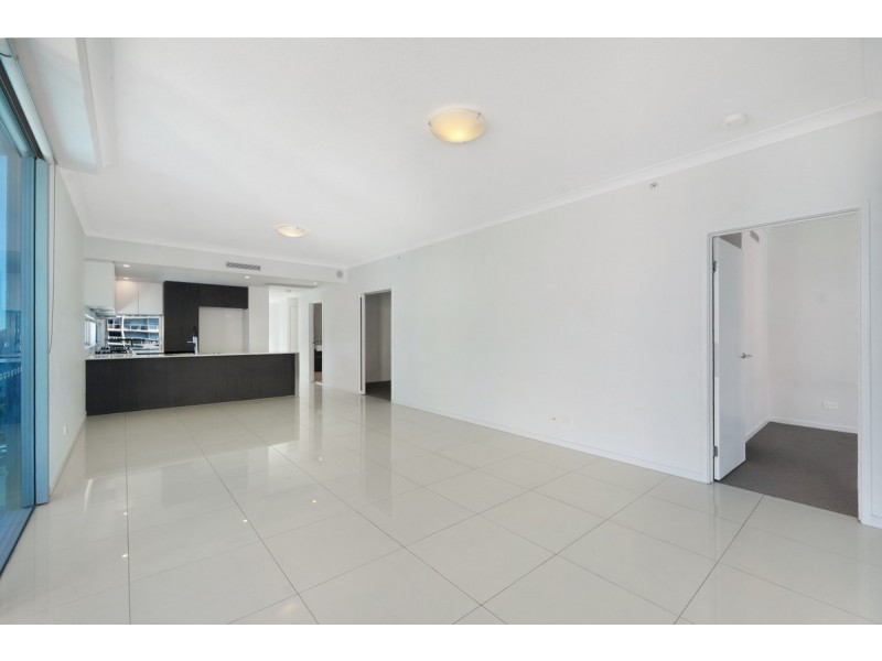 4701/25-31 East Quays Drive, Biggera Waters QLD 4216