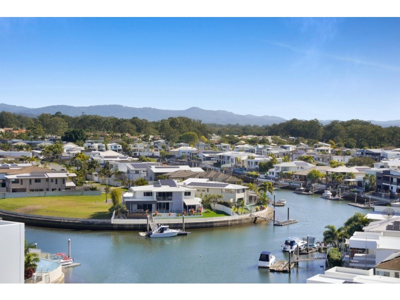 4701/25-31 East Quays Drive, Biggera Waters QLD 4216