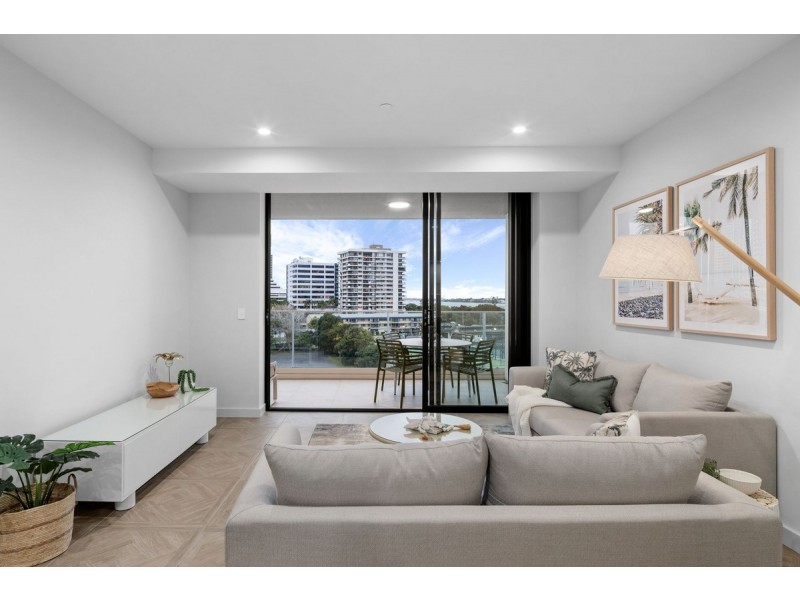 204/24 Queen Street, Southport QLD 4215