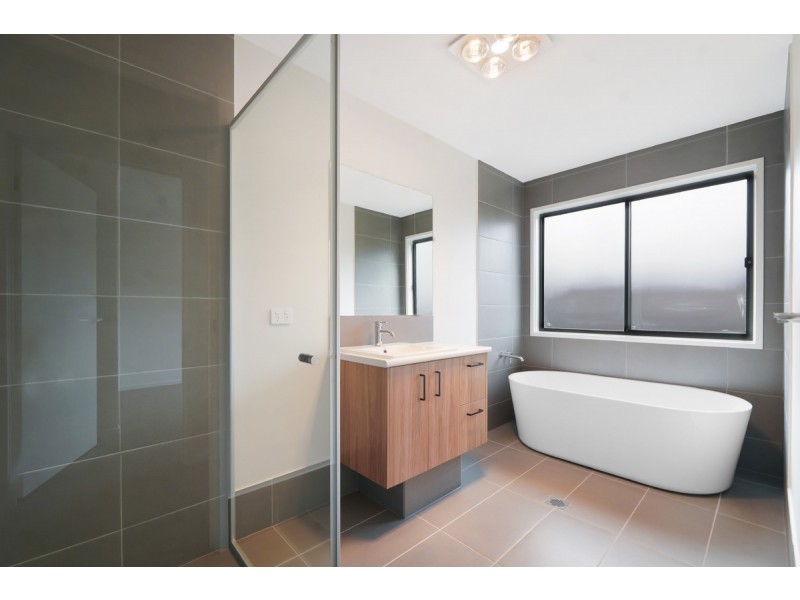 45 Shirley Street, Southport QLD 4215