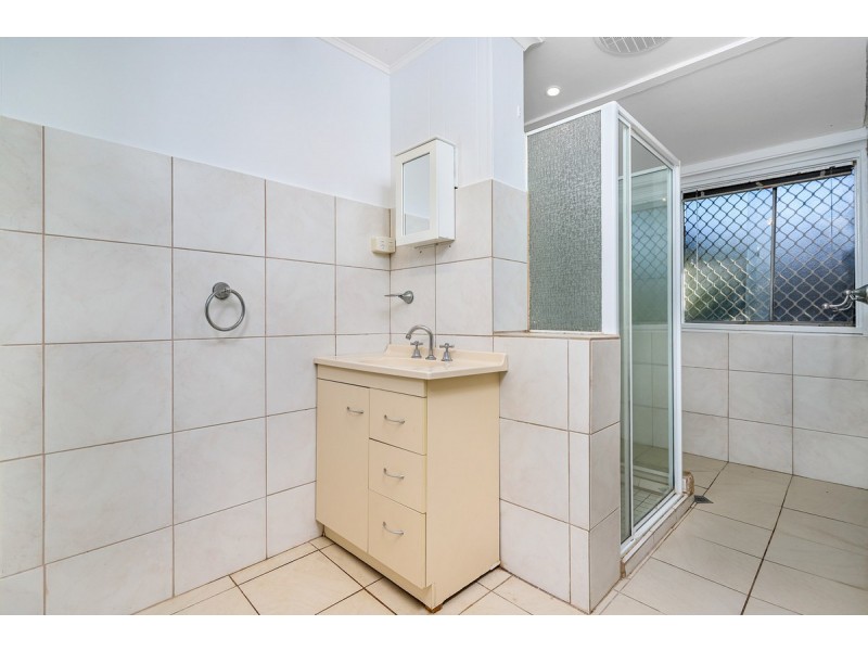 10A Crinkle Court, Southport QLD 4215