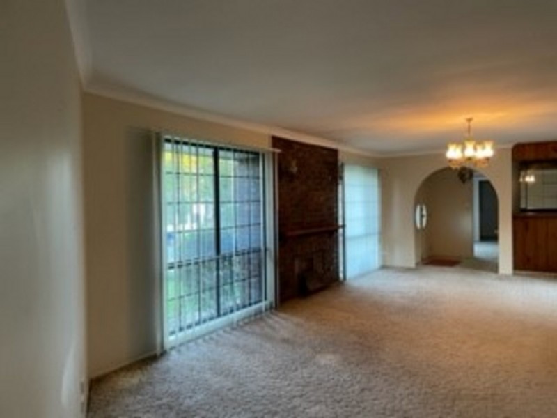 8 Careel Close, Helensvale QLD 4212