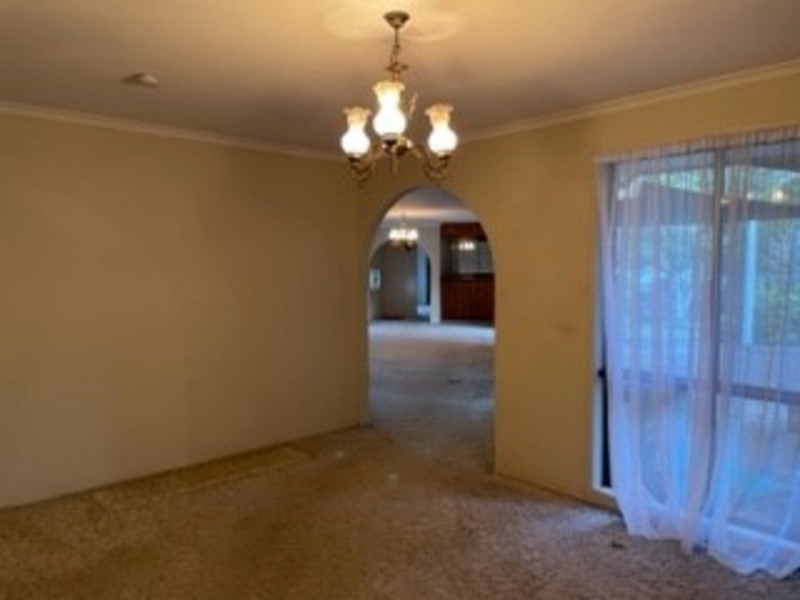 8 Careel Close, Helensvale QLD 4212