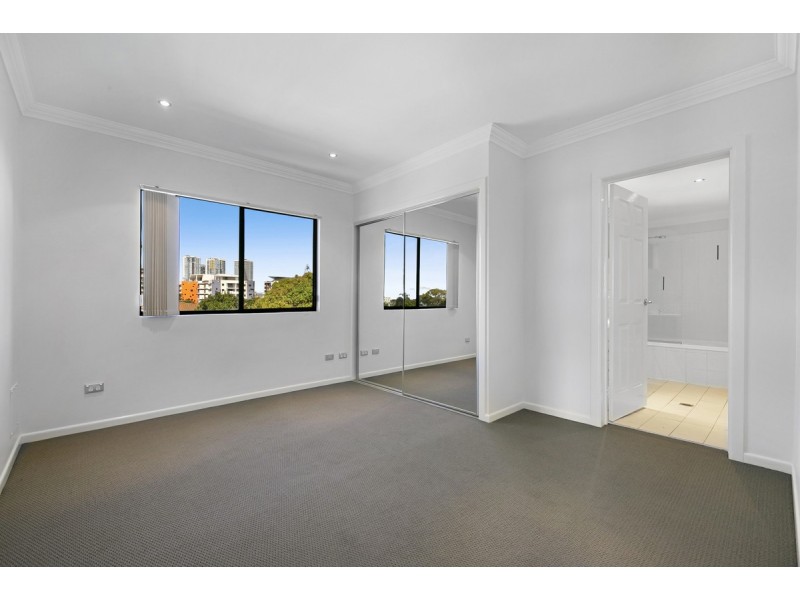 9/14-16 Little Norman Street, Southport QLD 4215