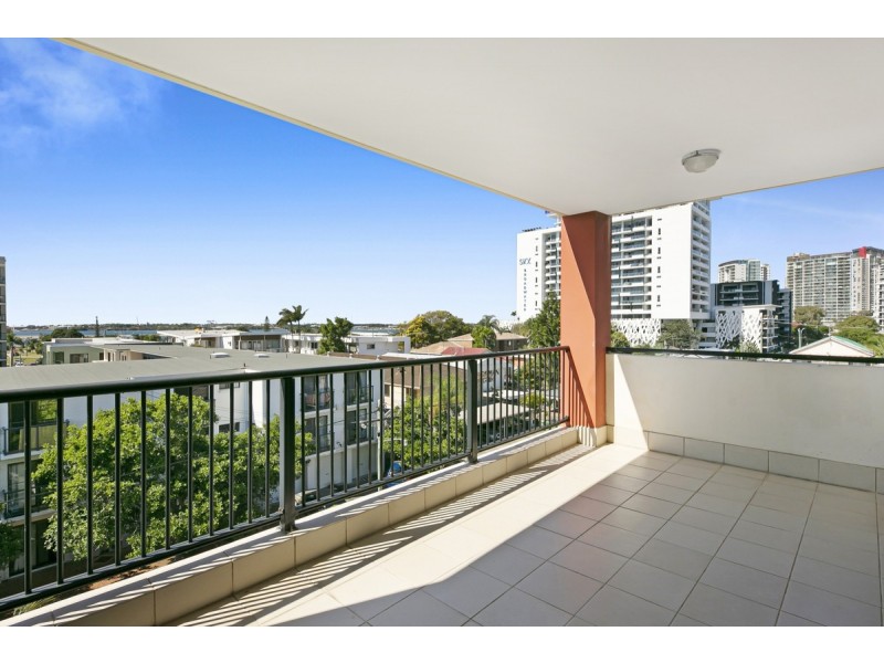 9/14-16 Little Norman Street, Southport QLD 4215