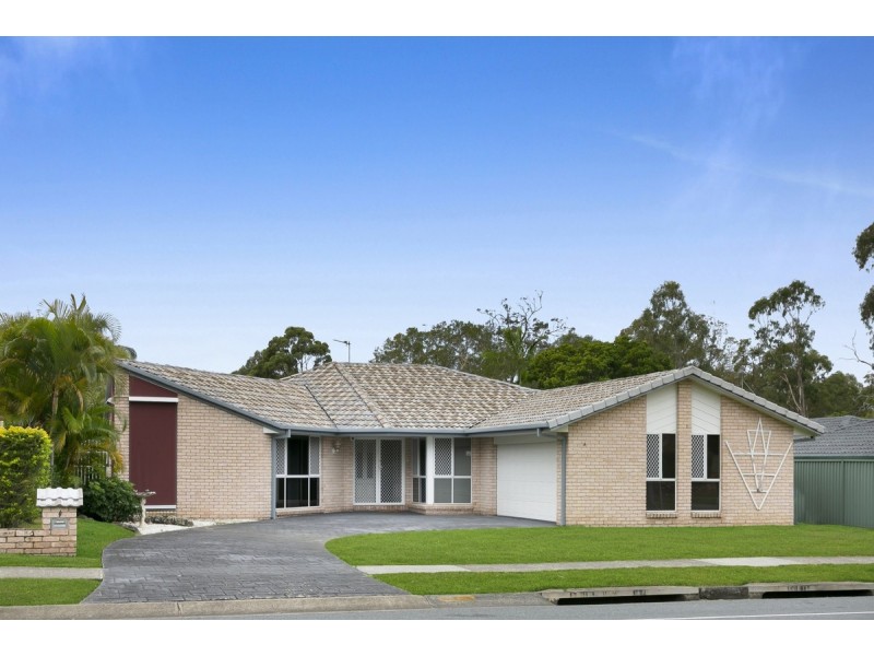 4 Henry Cotton Drive, Parkwood QLD 4214