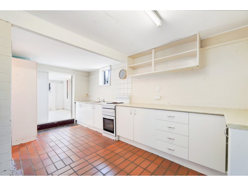 149 Johnston Street, Southport QLD 4215