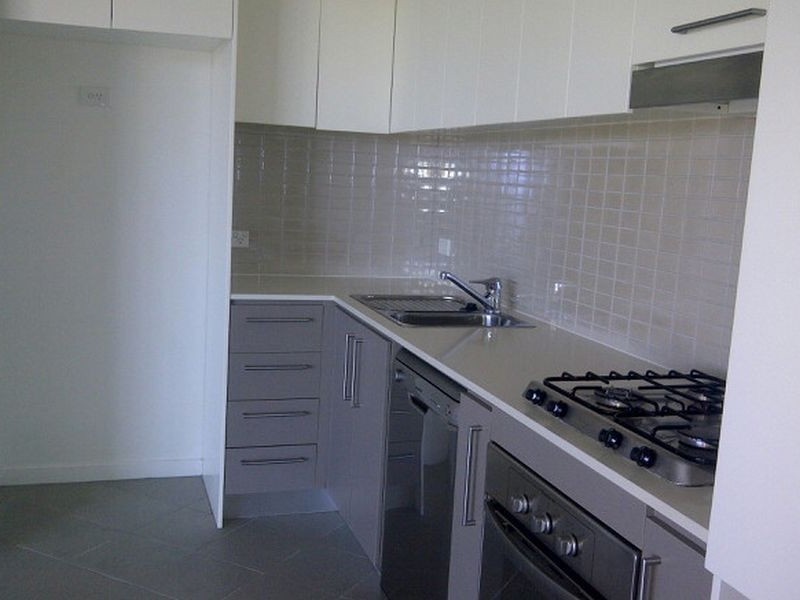1186/56 Scarborough Street, Southport QLD 4215