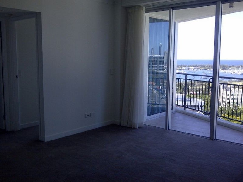 1186/56 Scarborough Street, Southport QLD 4215
