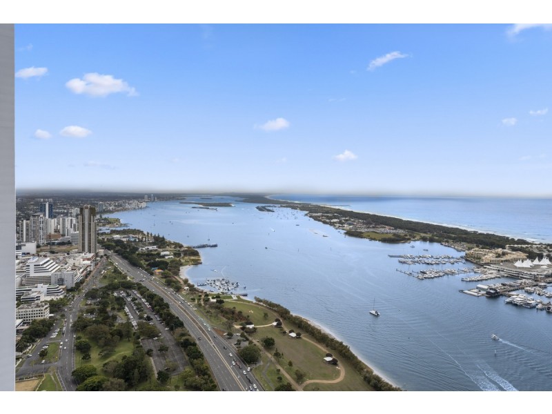 5311/2 Como Crescent, Southport QLD 4215