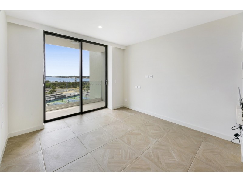 302/24 Queen Street, Southport QLD 4215