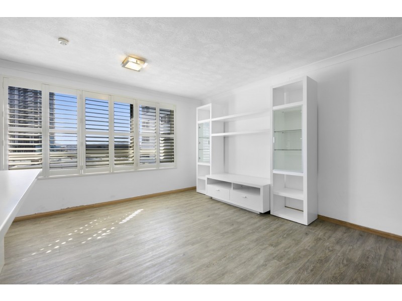 58/30 Marine Parade, Southport QLD 4215