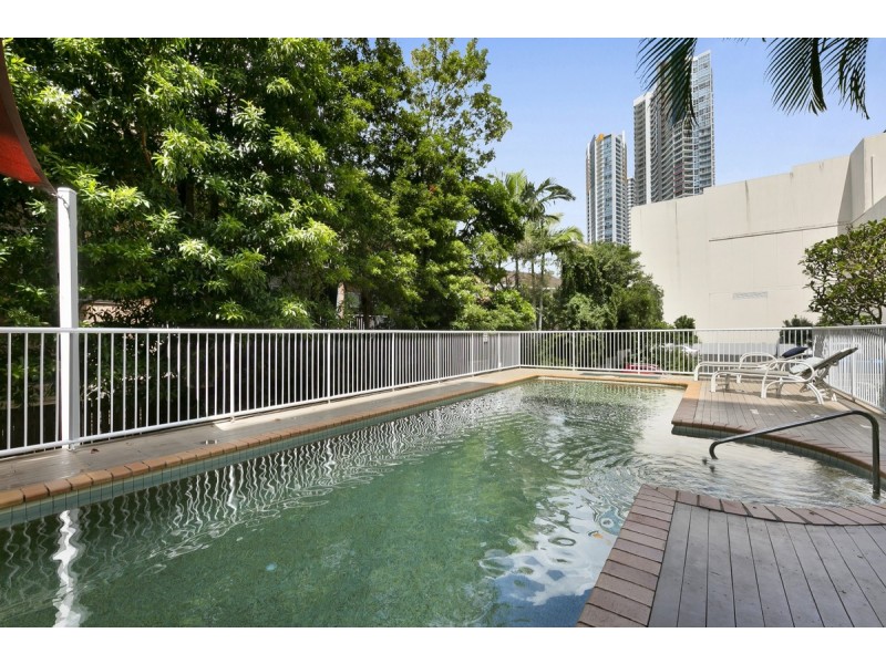 58/30 Marine Parade, Southport QLD 4215