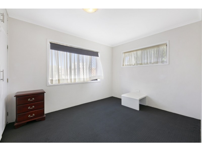 1/214 Scarborough Street, Southport QLD 4215