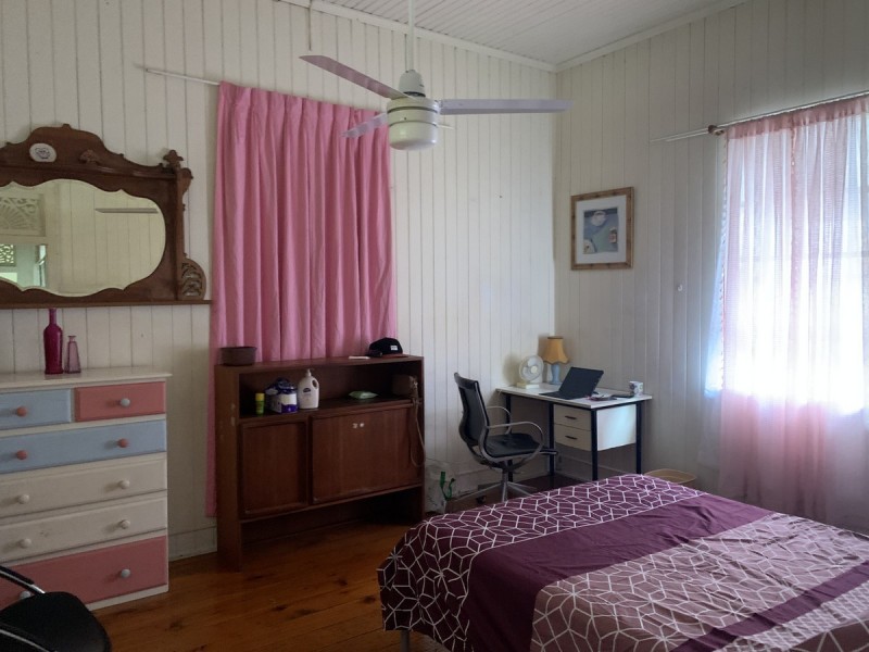 2/15 Railway Street, Southport QLD 4215