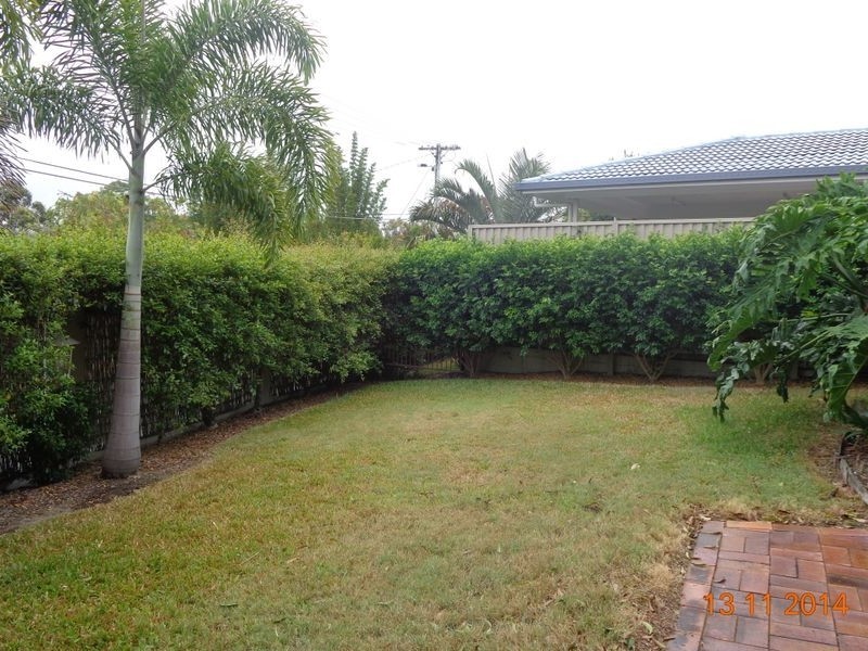 31 Wistaria Avenue, Southport QLD 4215