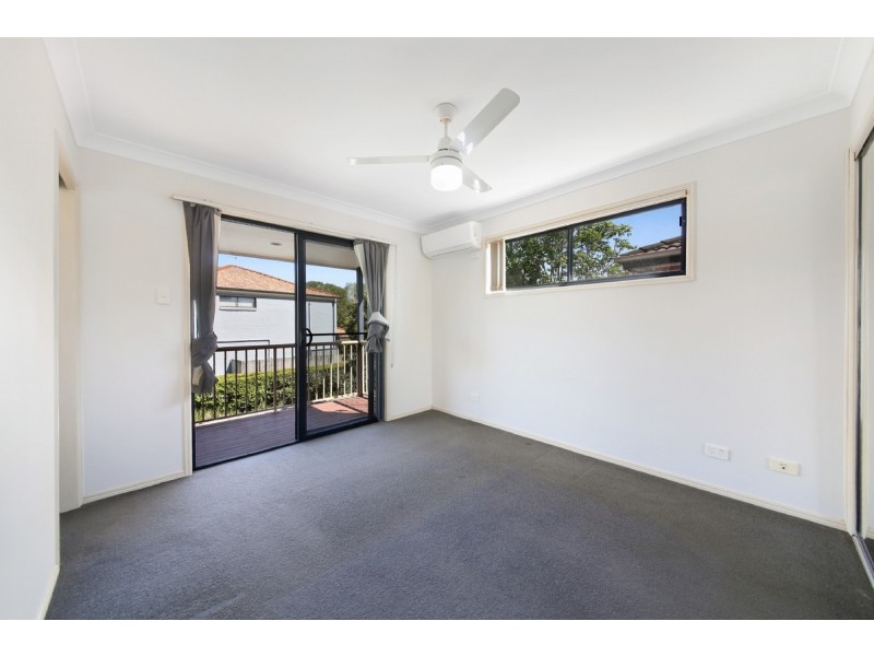 16/31 Archipelago Street, Pacific Pines QLD 4211