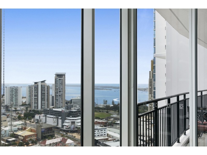 22407/5 Lawson Street, Southport QLD 4215